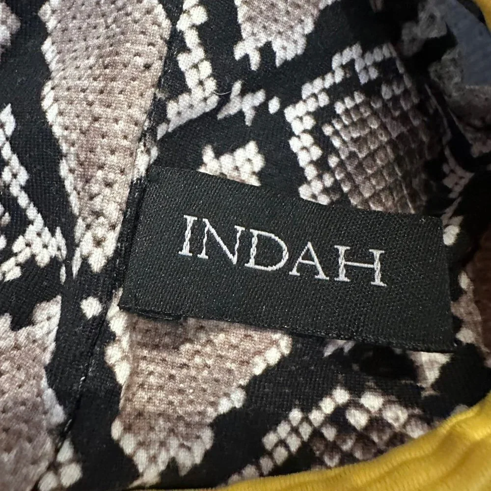 Indah reversible twist knit bikini top - Picture 4 of 4